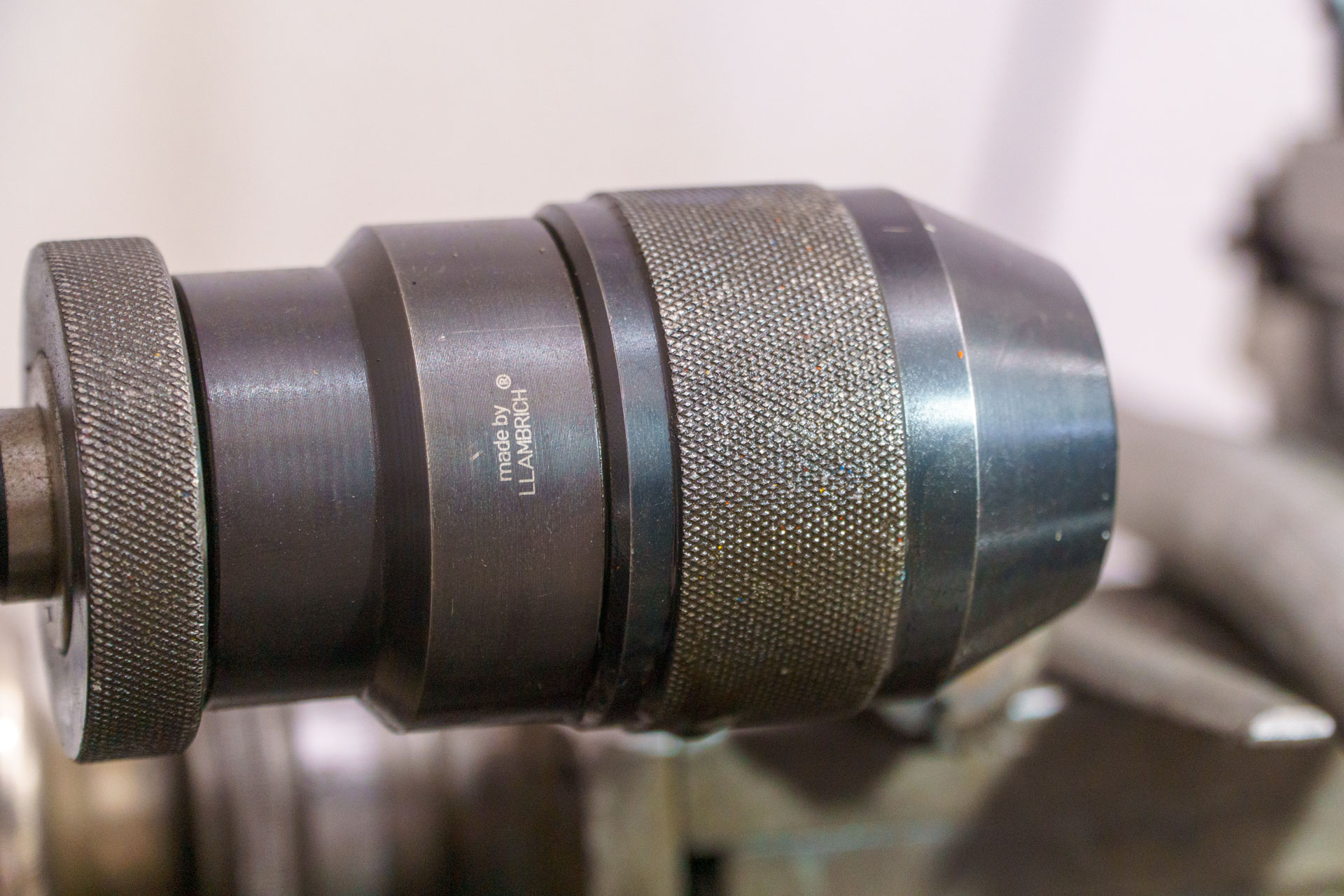 Taller oficial de tractores y maquinaria agrícola